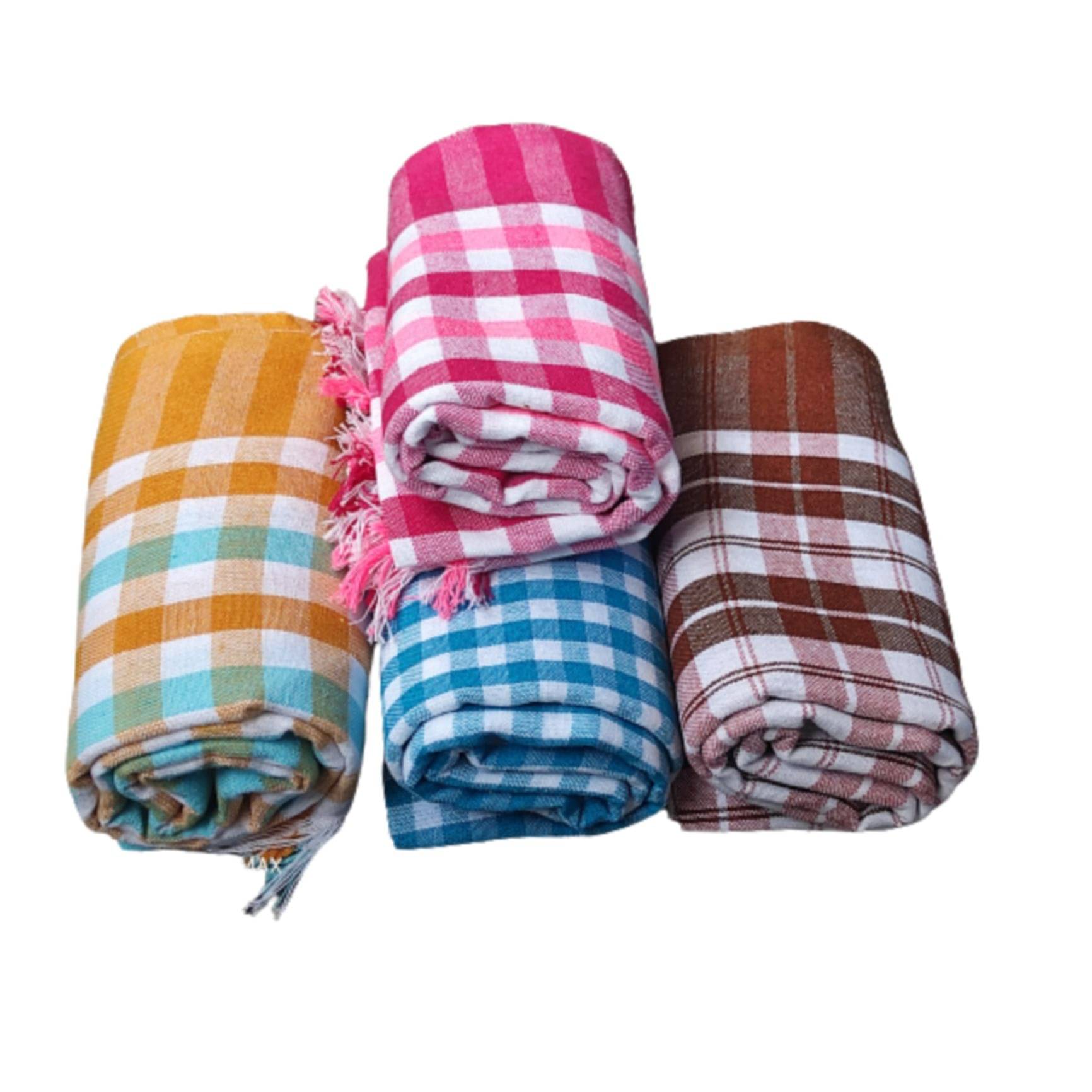     			KAKUMANU Set of 4 Cotton Bath Towel Multi
