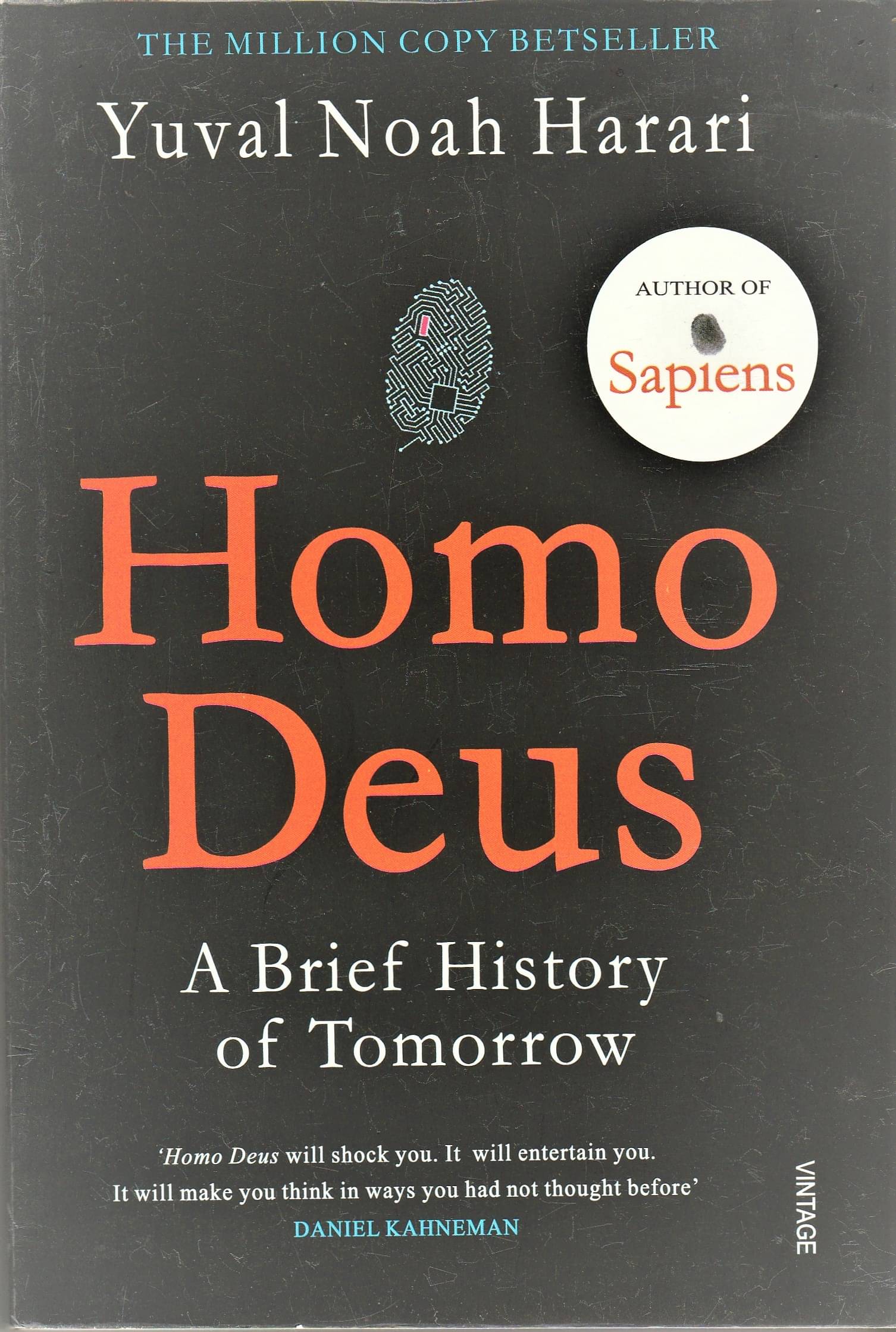     			THE HOMODEUS  BY YUVAL NOAH HARARI.AUTHOR OF SAPIENS ..A BRIEF HISTORY OF TOMORROW PAPER BACK EDITION..