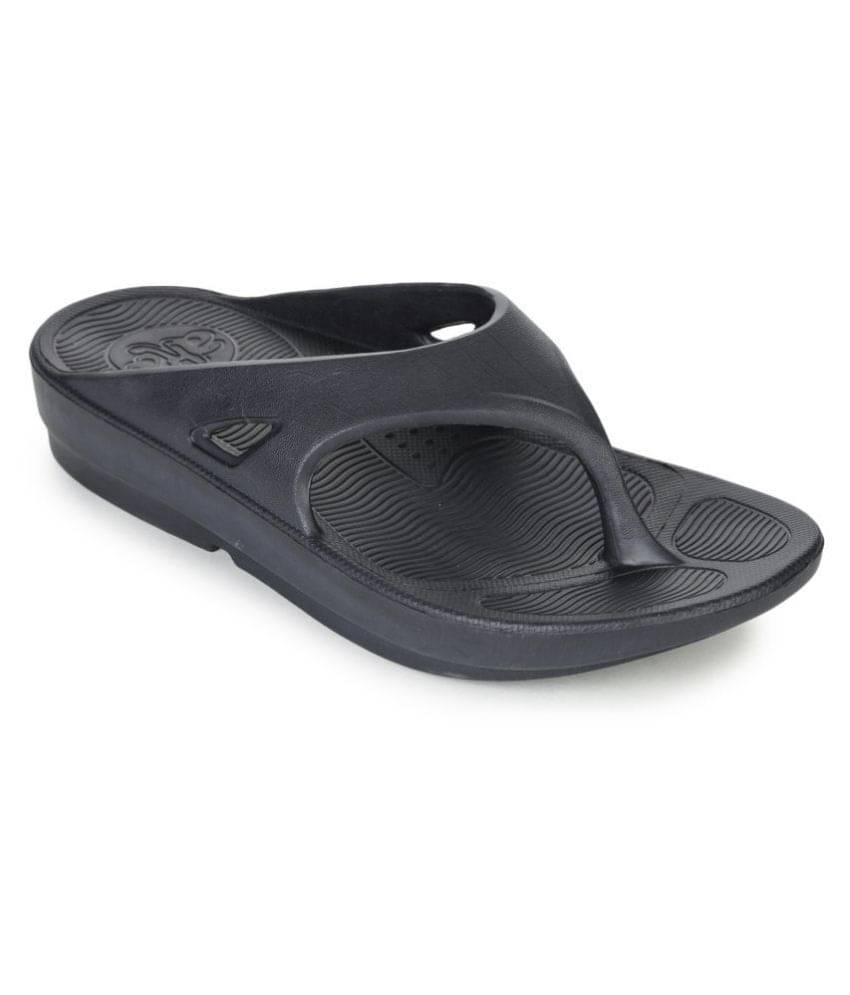     			Liberty Navy Men's Daily Slipper