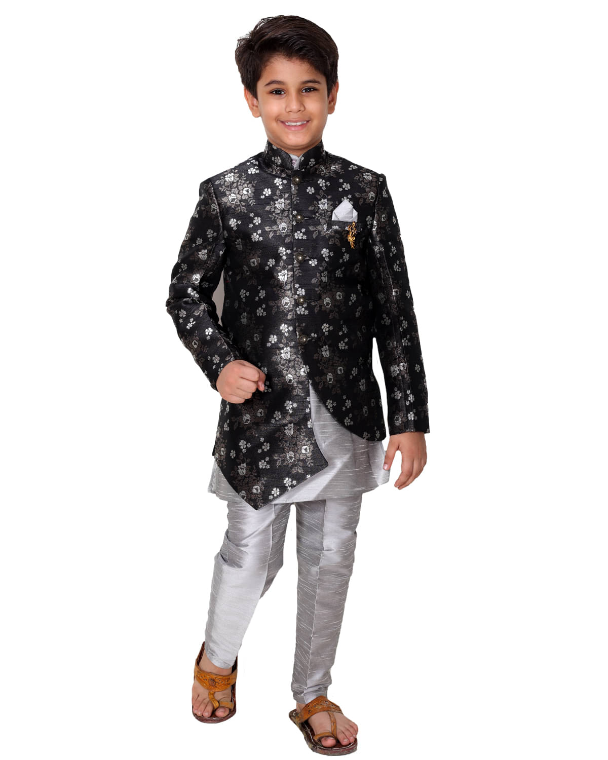     			Fourfolds Boys Cotton Blend Black Kurta Pant Set ( Pack of 1 )