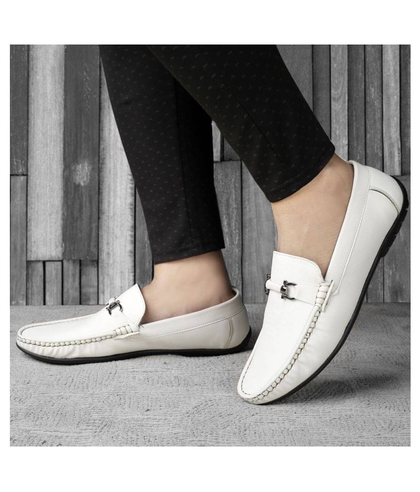     			YUVRATO BAXI White Loafers