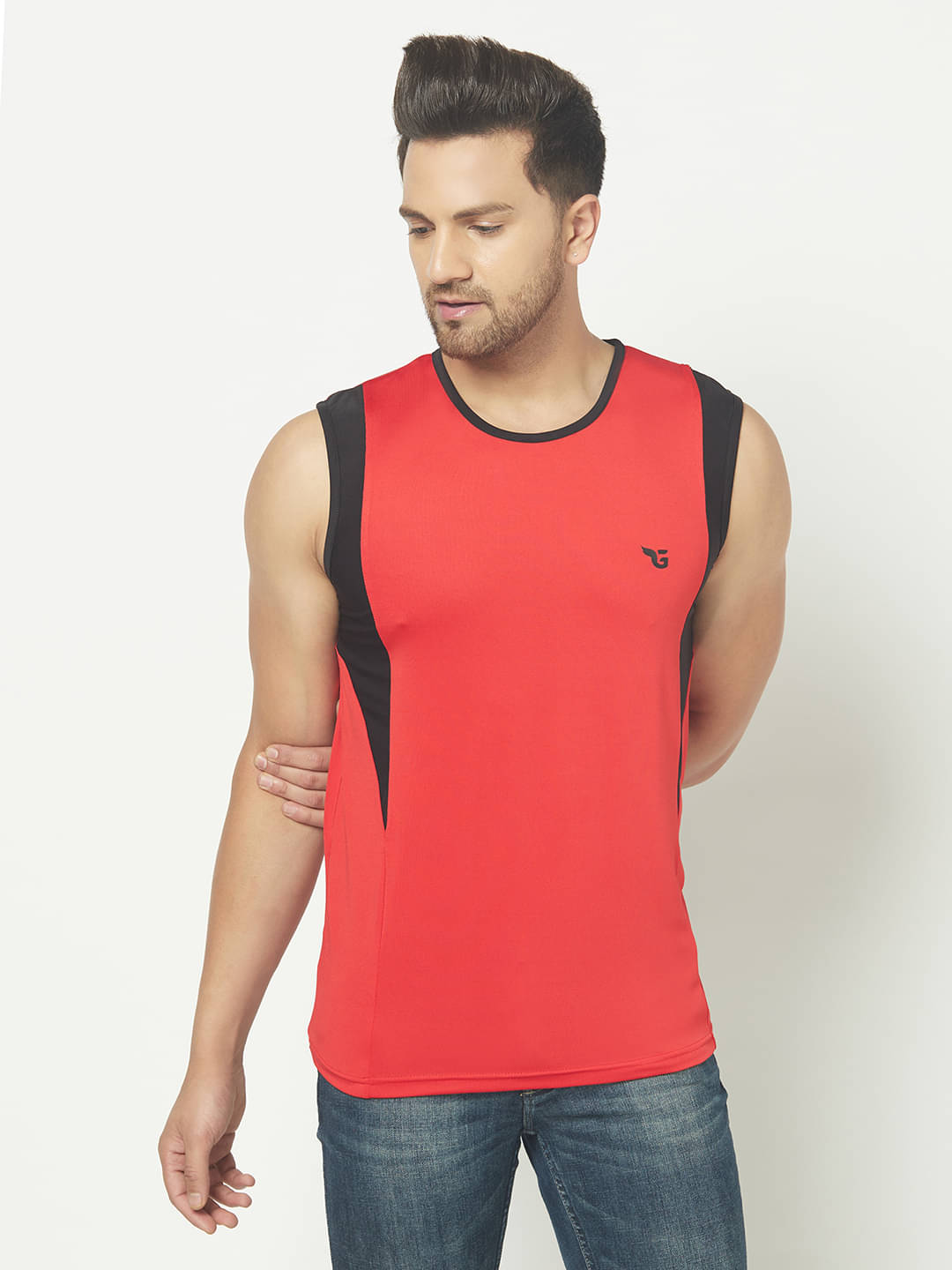     			Glito Pack of 1 Polyester Sleeveless Vest For Men ( Red )