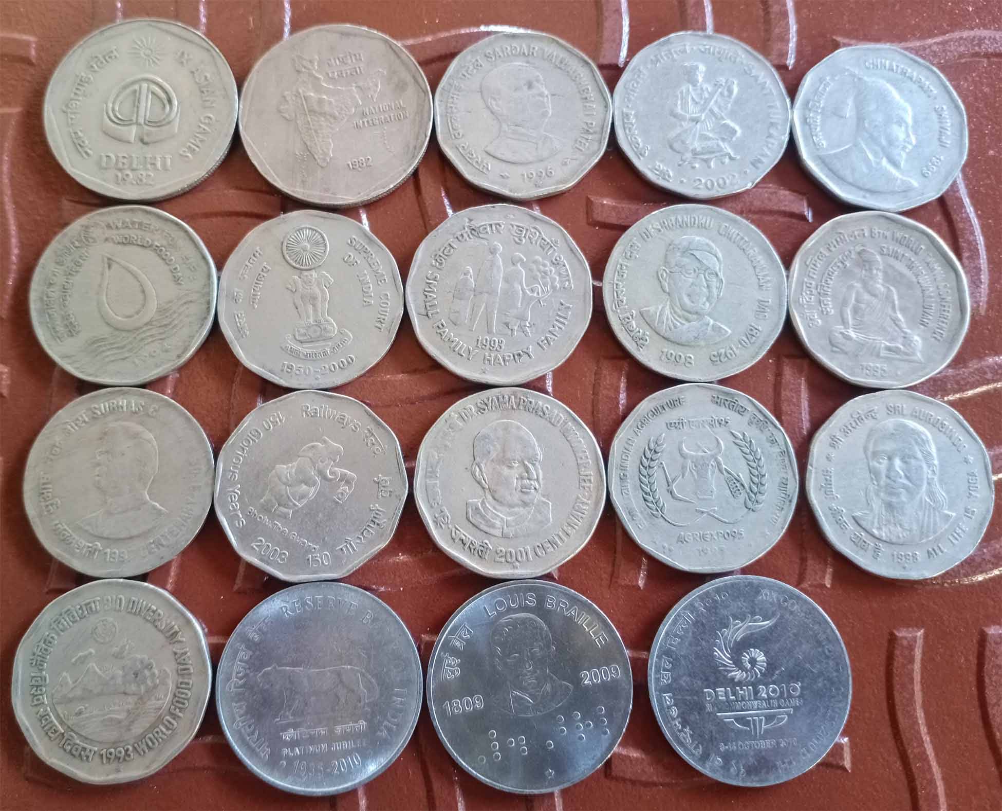    			MANMAI - COMMEMORATIVE 19 Numismatic Coins