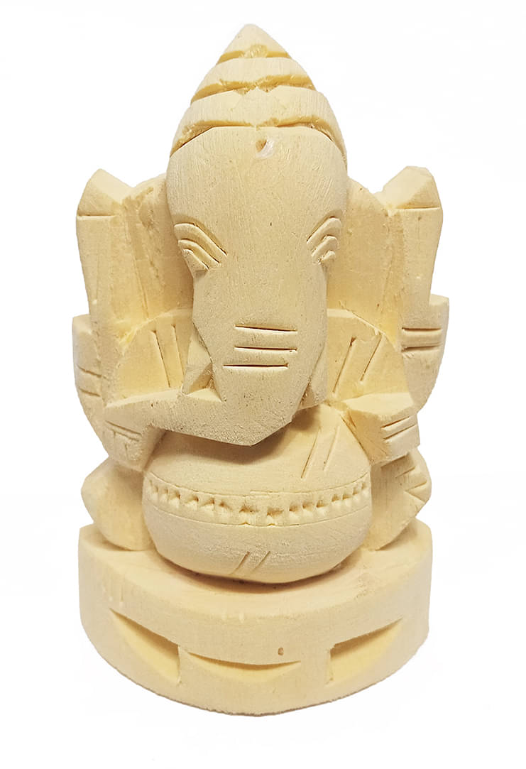     			JDS PUJA ARTICLES Swetherka Ganesh idol (S:2) Wood Ganesha Idol 13 x 13 cms Pack of 1