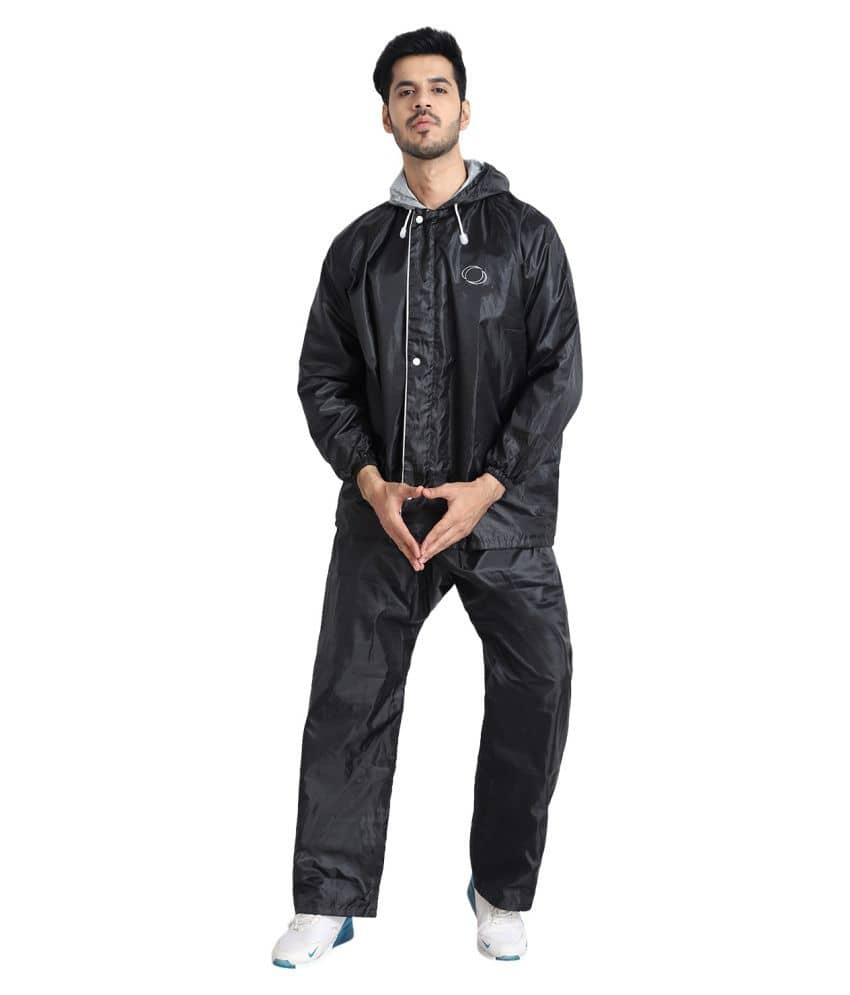 Zacharias Black Rain Suit
