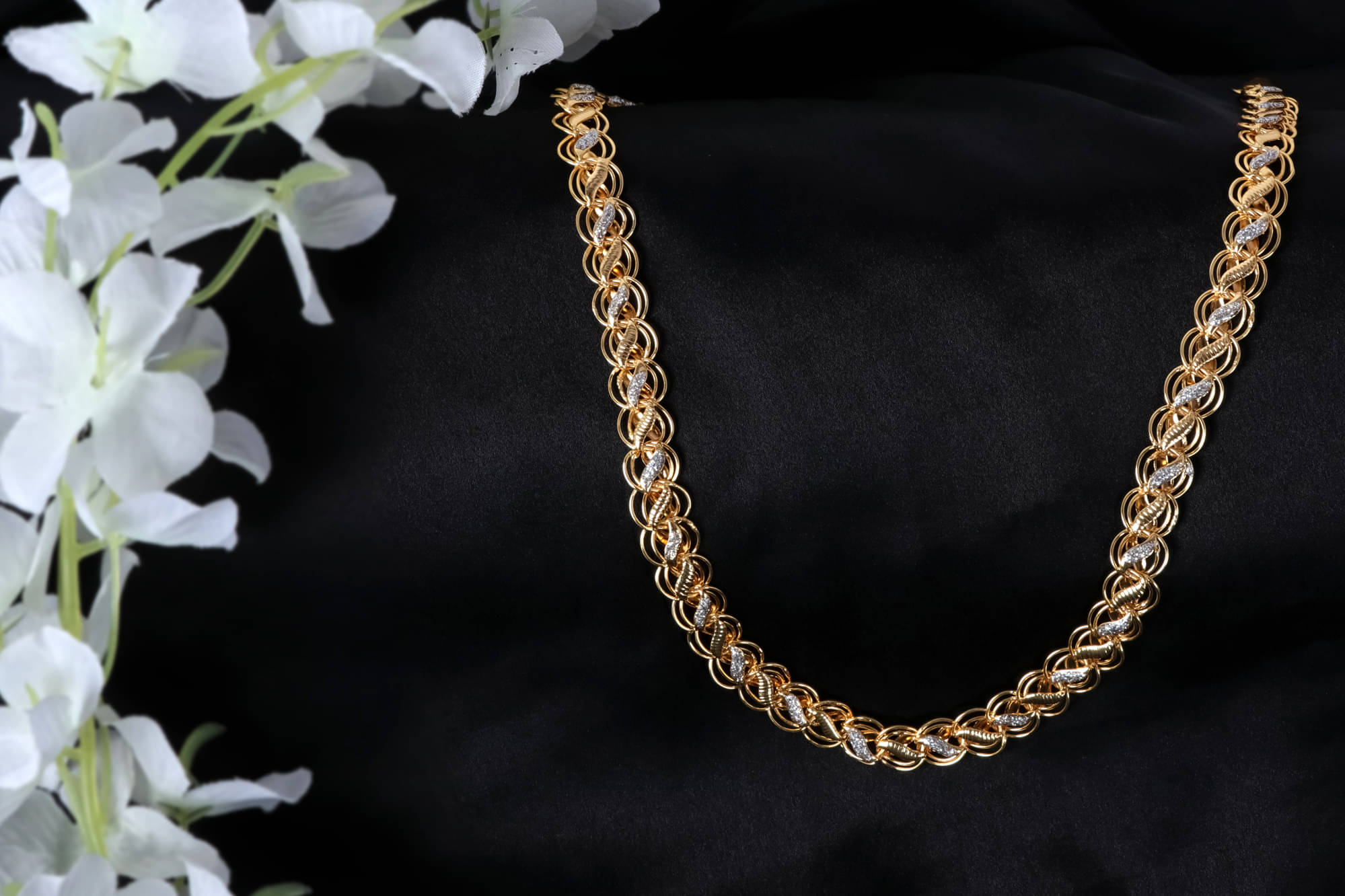     			KRIMO Gold Plated Chain ( Set of 1 )