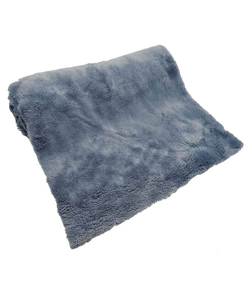     			PRANSUNITA Super Soft Rabbit Carpet Fur Cloth, Size 38" x 32", Hair Length 2 cm, Used for Dresses, Home Furnishing, Soft Toys Making, and Jackets Etc, Color - (Grey)