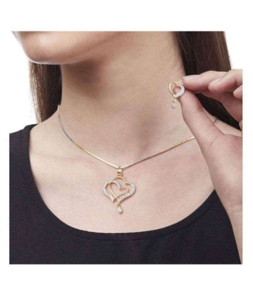     			Sunhari Jewels Golden Pendant set ( Pack of 1 )