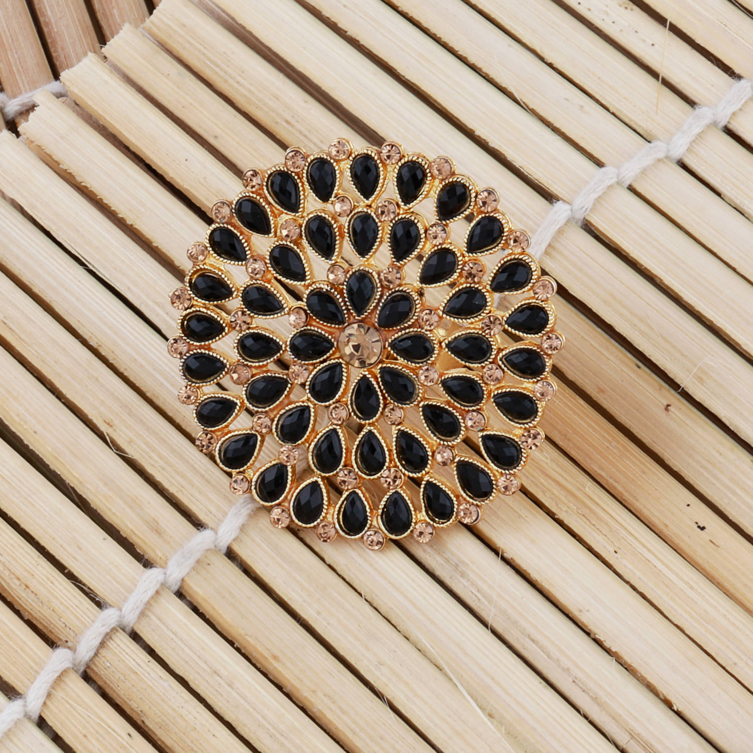 Adjustable  Round Gold Tone Stylish Traditional Finger Ring For Women And Girl     			Adjustable  Round Gold Tone Stylish Traditional Finger Ring For Women And Girl