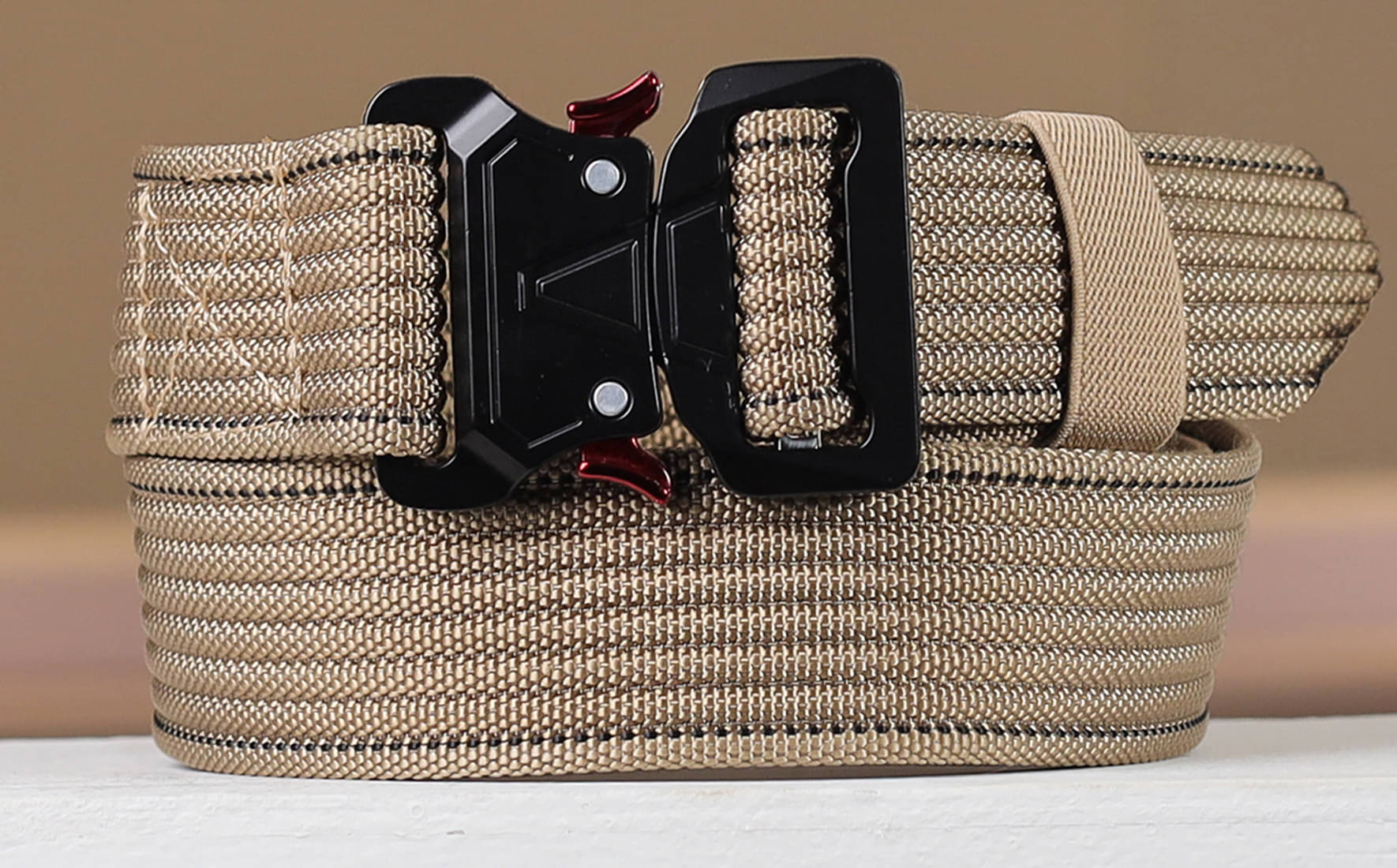     			Loopa Beige Nylon Casual Belt