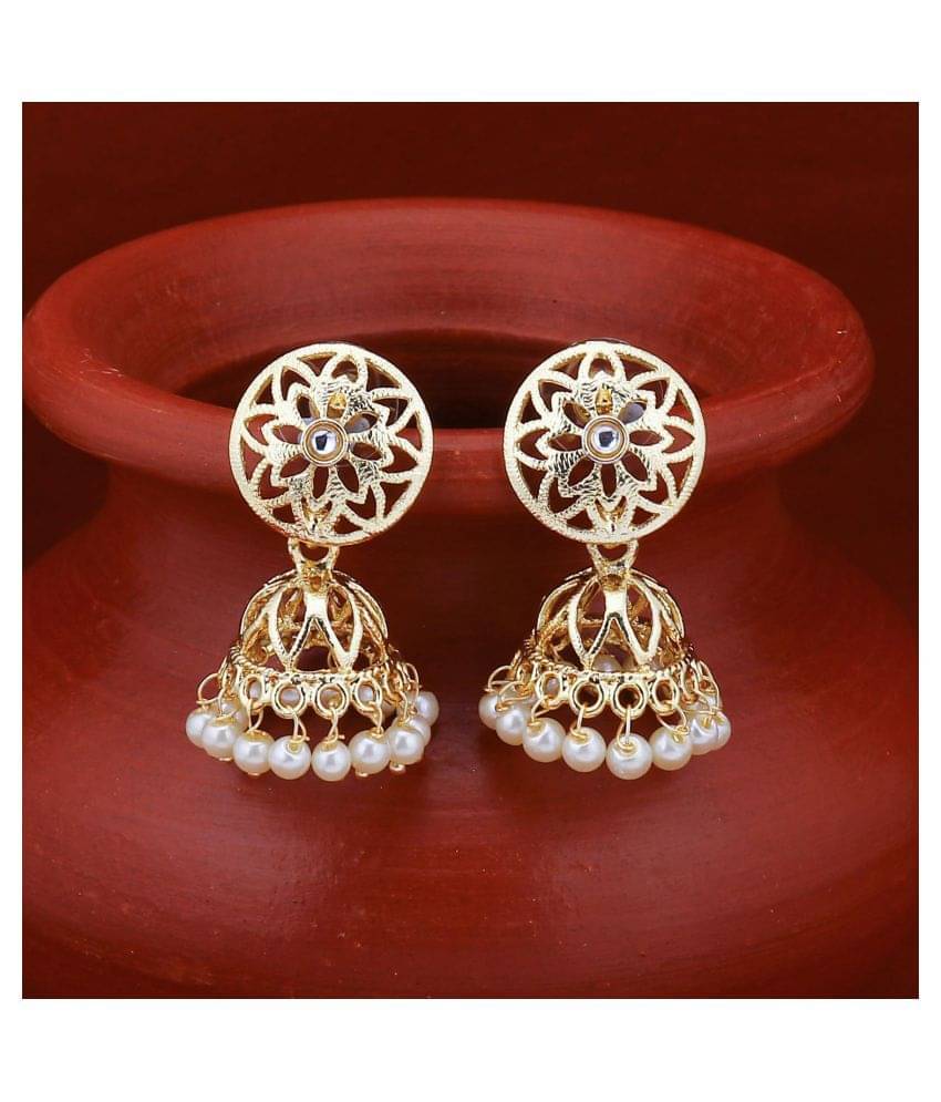     			Sukkhi - Golden Jhumki Earrings ( Pack of 1 )