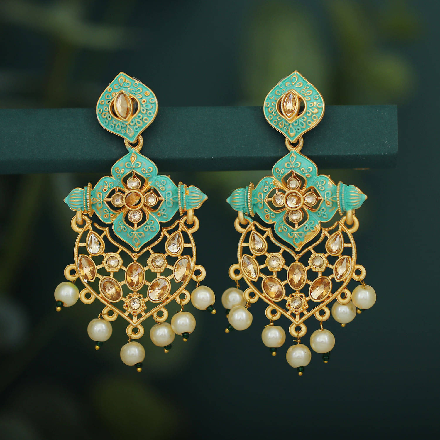     			Sukkhi Glorious LCT Gold Plated Mint Collection Pearl Dangle Earring For Women
