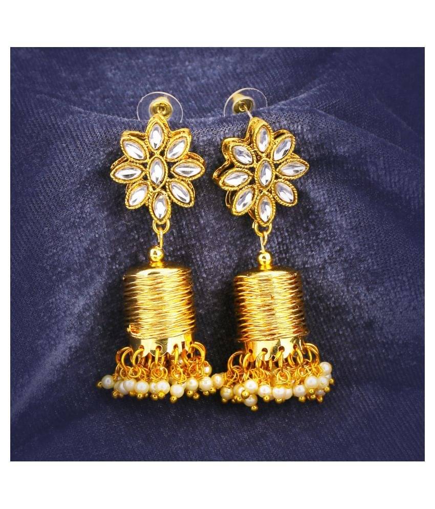     			Sukkhi Stylish Kundan Gold Plated Pearl Dangle Earring for Women