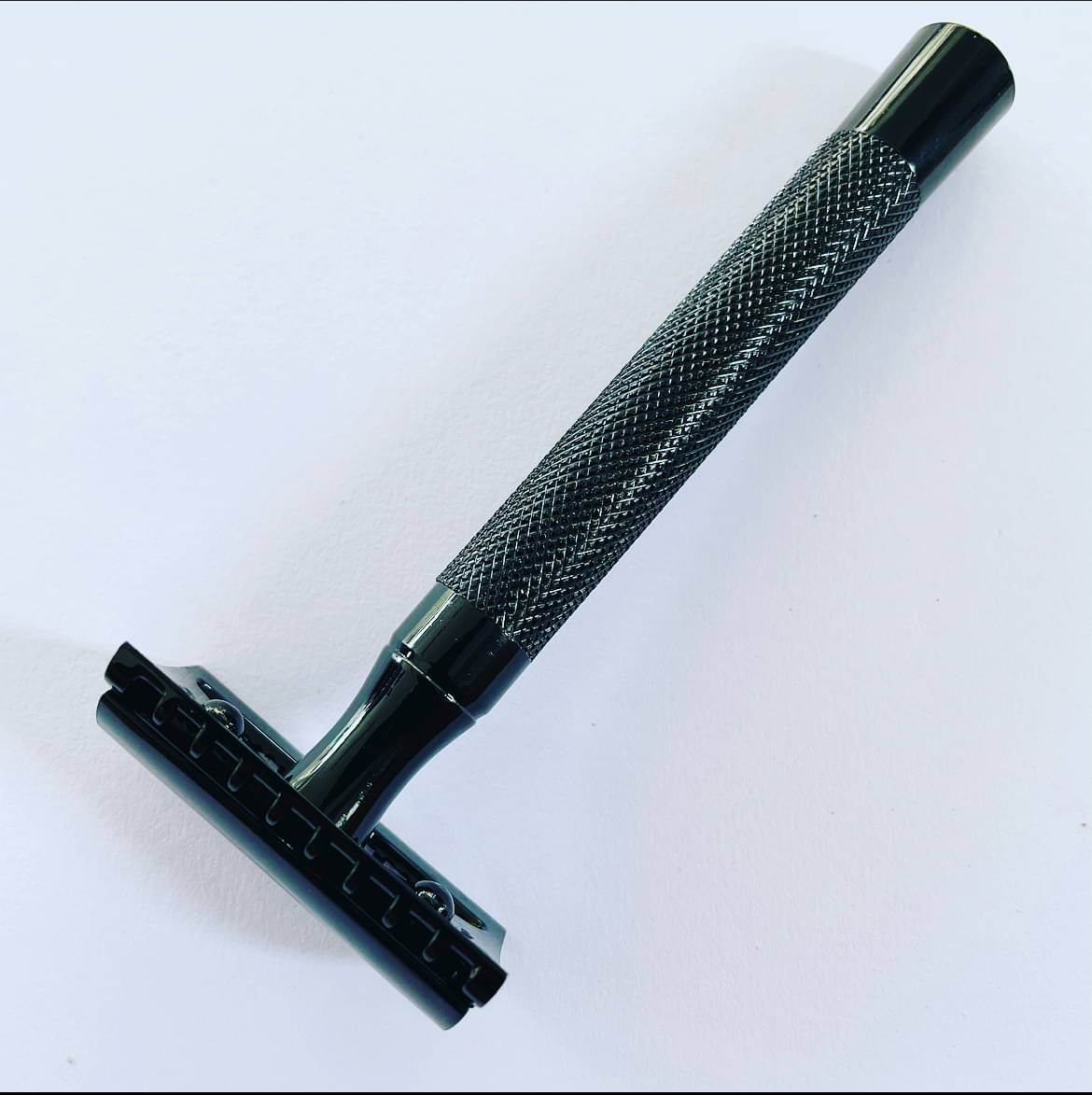 Romer-7 CS Black Double Edge Safety Razor Close Comb For Men + 10 SS Blade Manual Razor 1 Blade 1 Romer-7 CS Black Double Edge Safety Razor Close Comb For Men + 10 SS Blade Manual Razor 1 Blade 1