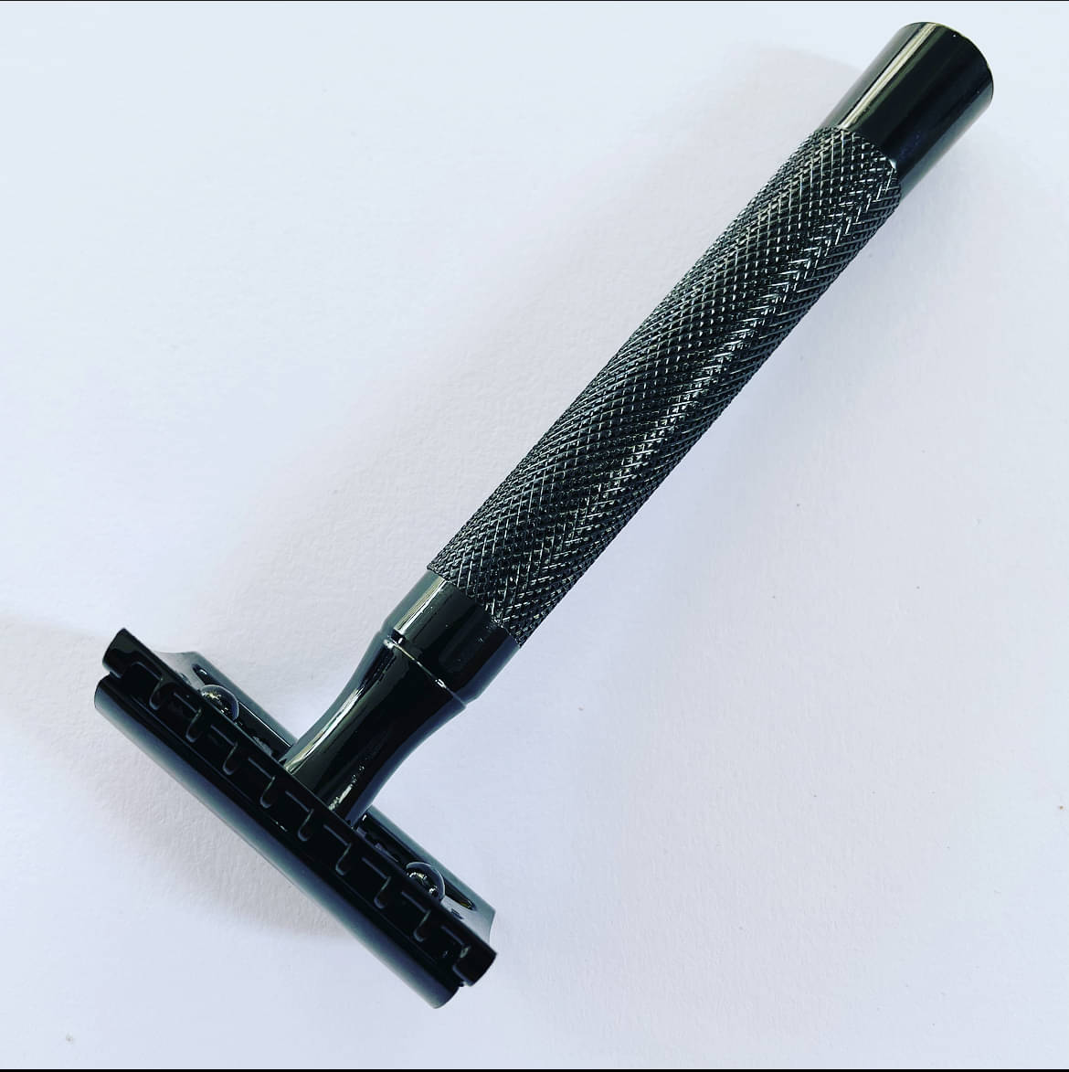 Romer-7 CS Black Double Edge Safety Razor Close Comb For Men + 10 SS Blade Manual Razor 1 Blade 1 Romer-7 CS Black Double Edge Safety Razor Close Comb For Men + 10 SS Blade Manual Razor 1 Blade 1