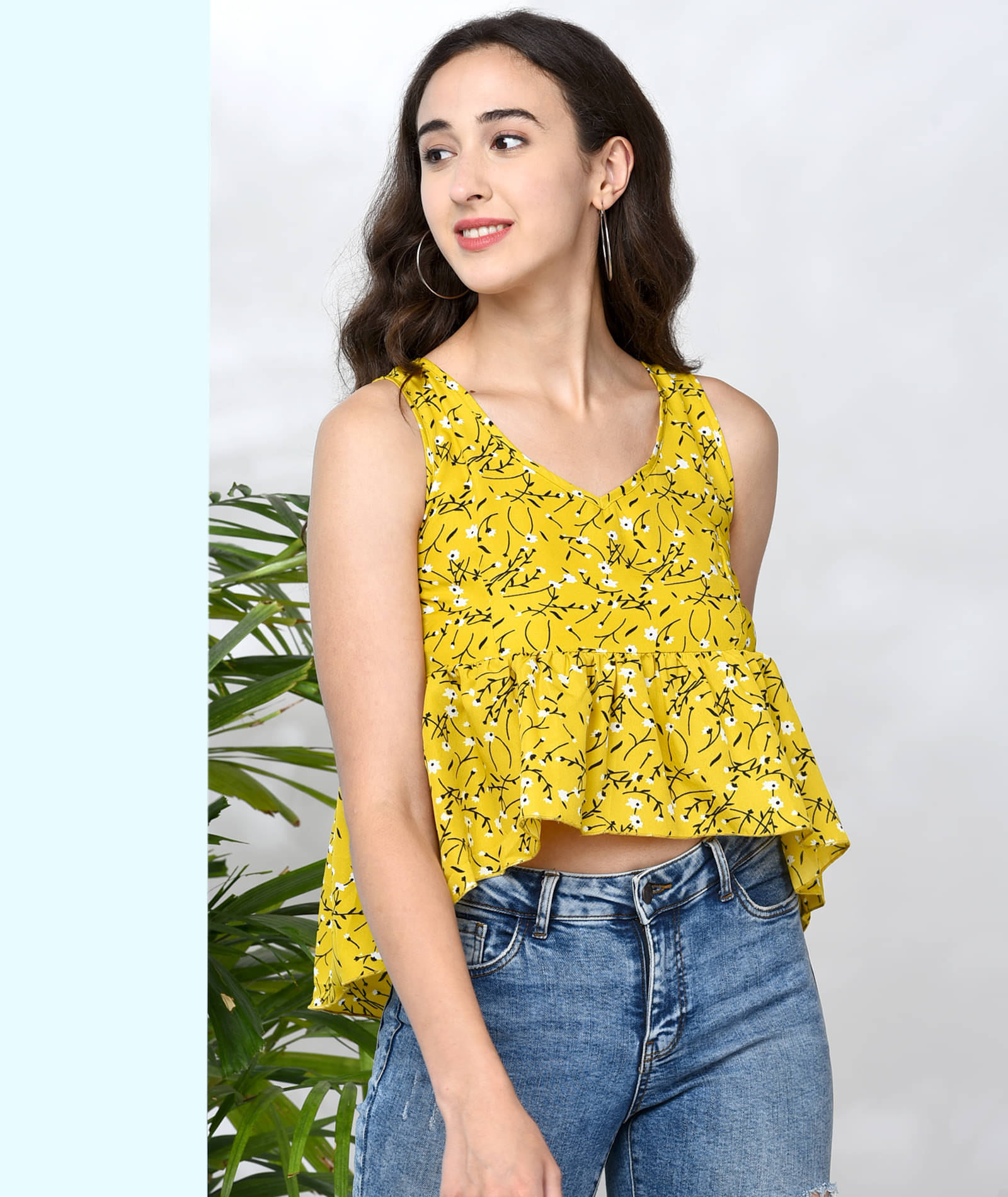     			Chimpaaanzee Women's Crepe Asymmetrical Top ( Yellow )