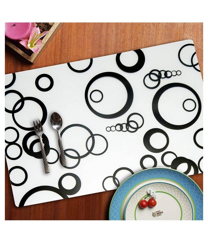 Revexo Set of 6 PVC Table Mats Revexo Set of 6 PVC Table Mats