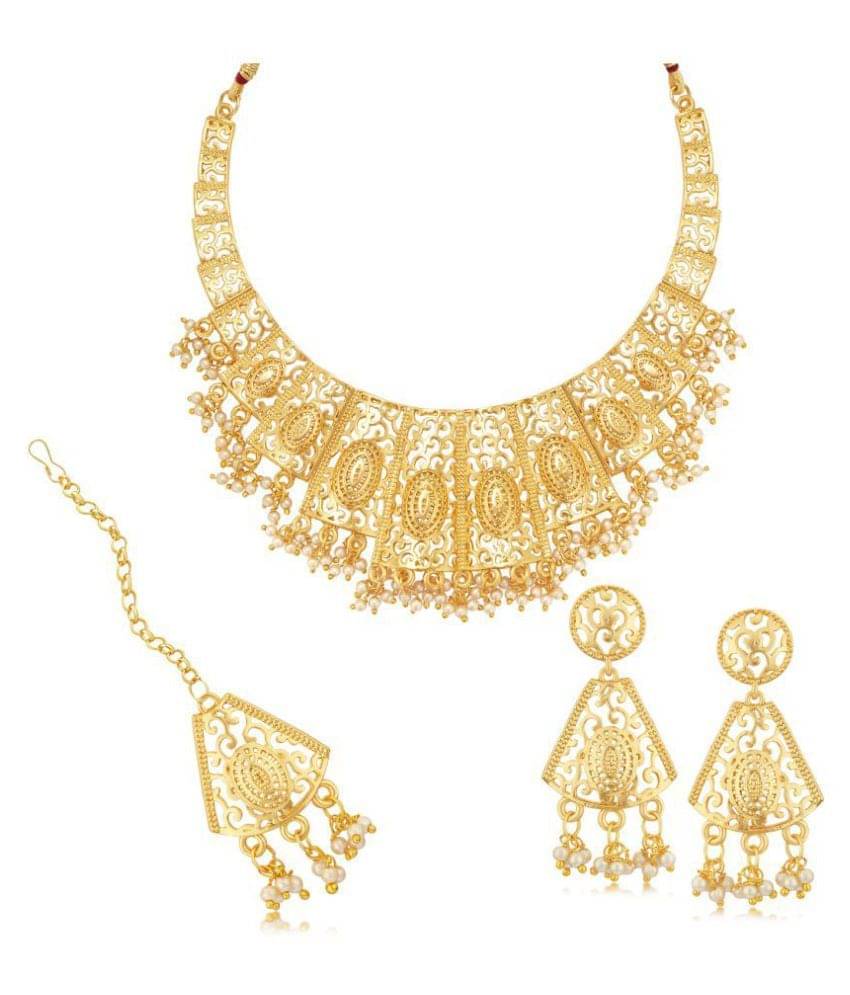     			Sukkhi Alloy Golden Traditional Necklaces Set Choker