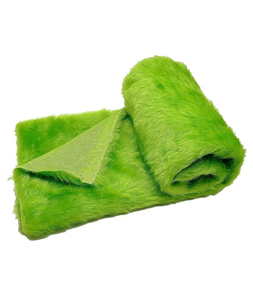     			PRANSUNITA Super Soft Parrot Green Fur Cloth, Size 38" x 32", Hair Length 2 cm, Used for Dresses, Home Furnishing, Soft Toys Making, Jackets Etc