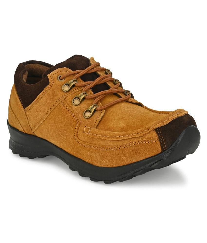     			Bucik Lifestyle Tan Casual Shoes