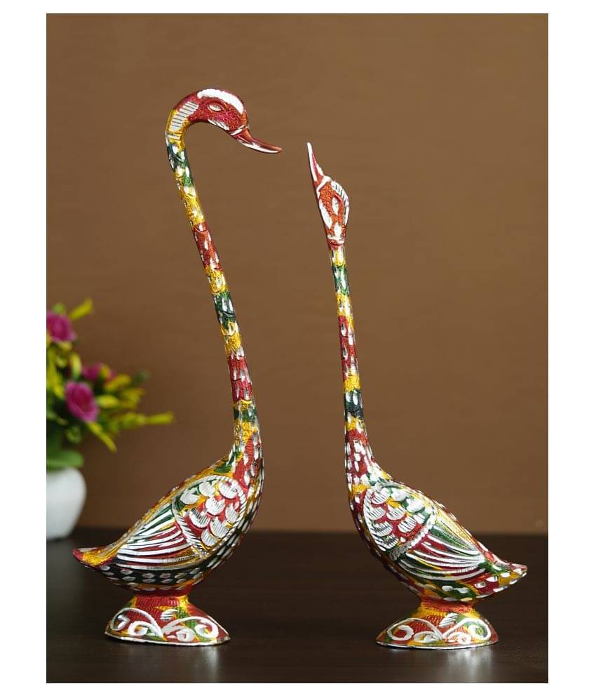 eCraftIndia Set of 2 Multicolored Kissing Swan Couple Handcrafted Figurine Showpieces eCraftIndia Set of 2 Multicolored Kissing Swan Couple Handcrafted Figurine Showpieces