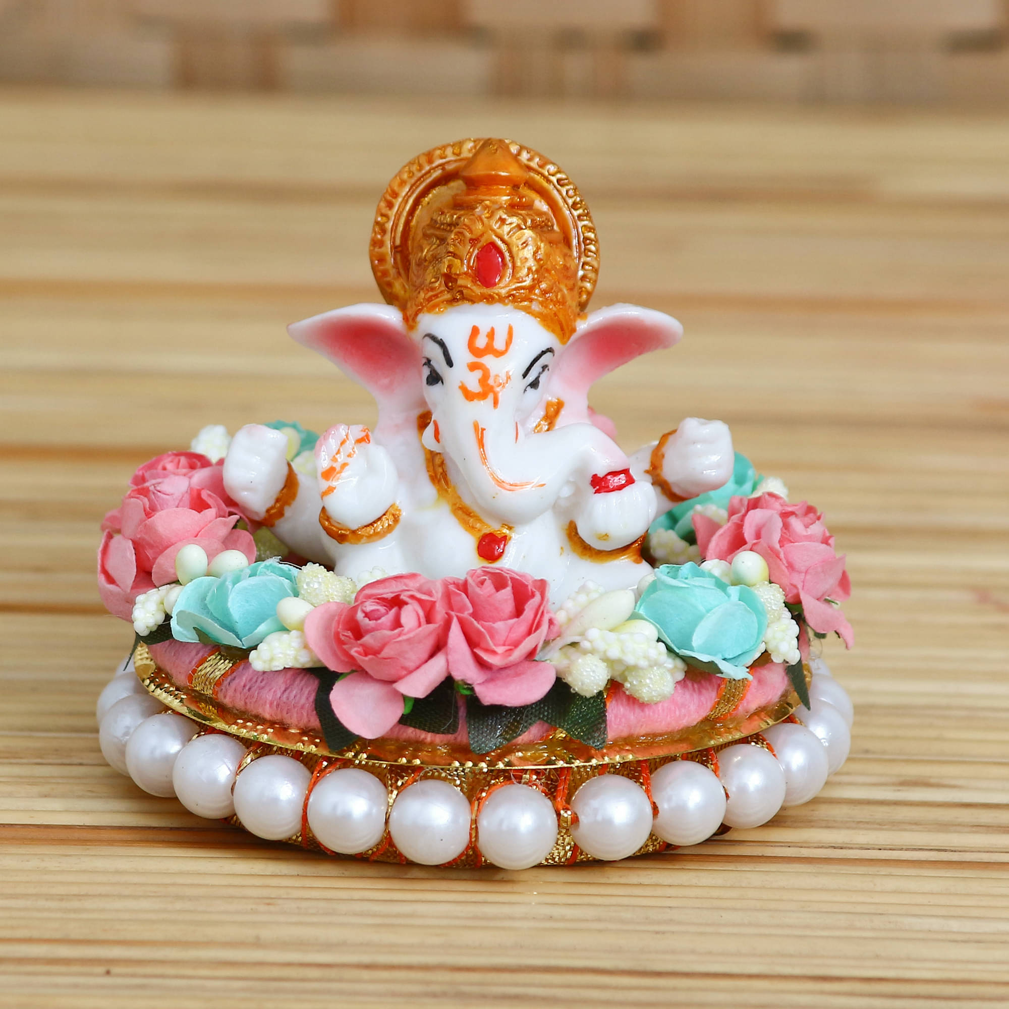 eCraftIndia Lord Ganesha Idol on Decorative Handcrafted Plate with Colorful Flowers eCraftIndia Lord Ganesha Idol on Decorative Handcrafted Plate with Colorful Flowers