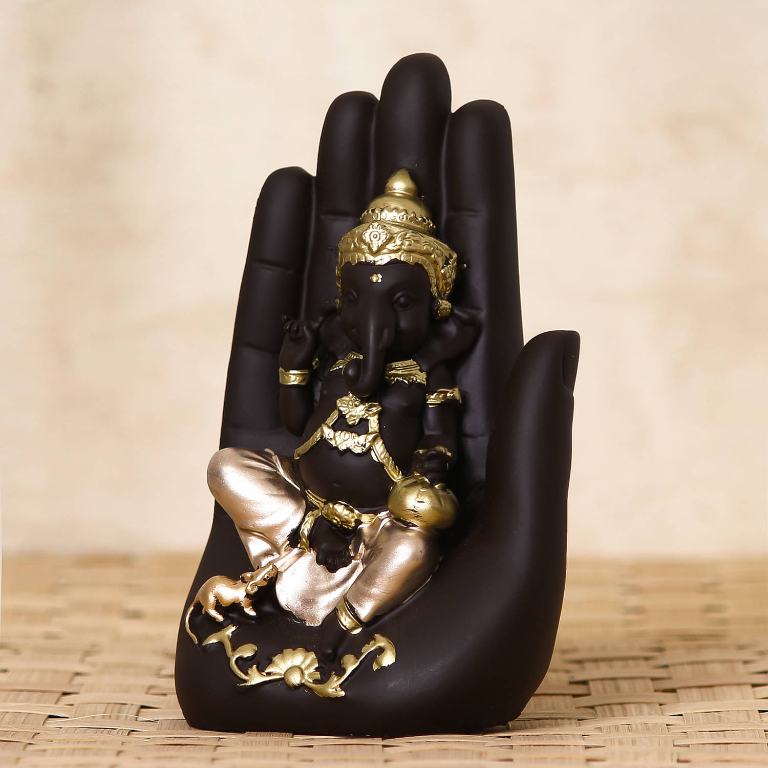     			eCraftIndia Black & White Textured Palm Ganesha Idol Showpiece