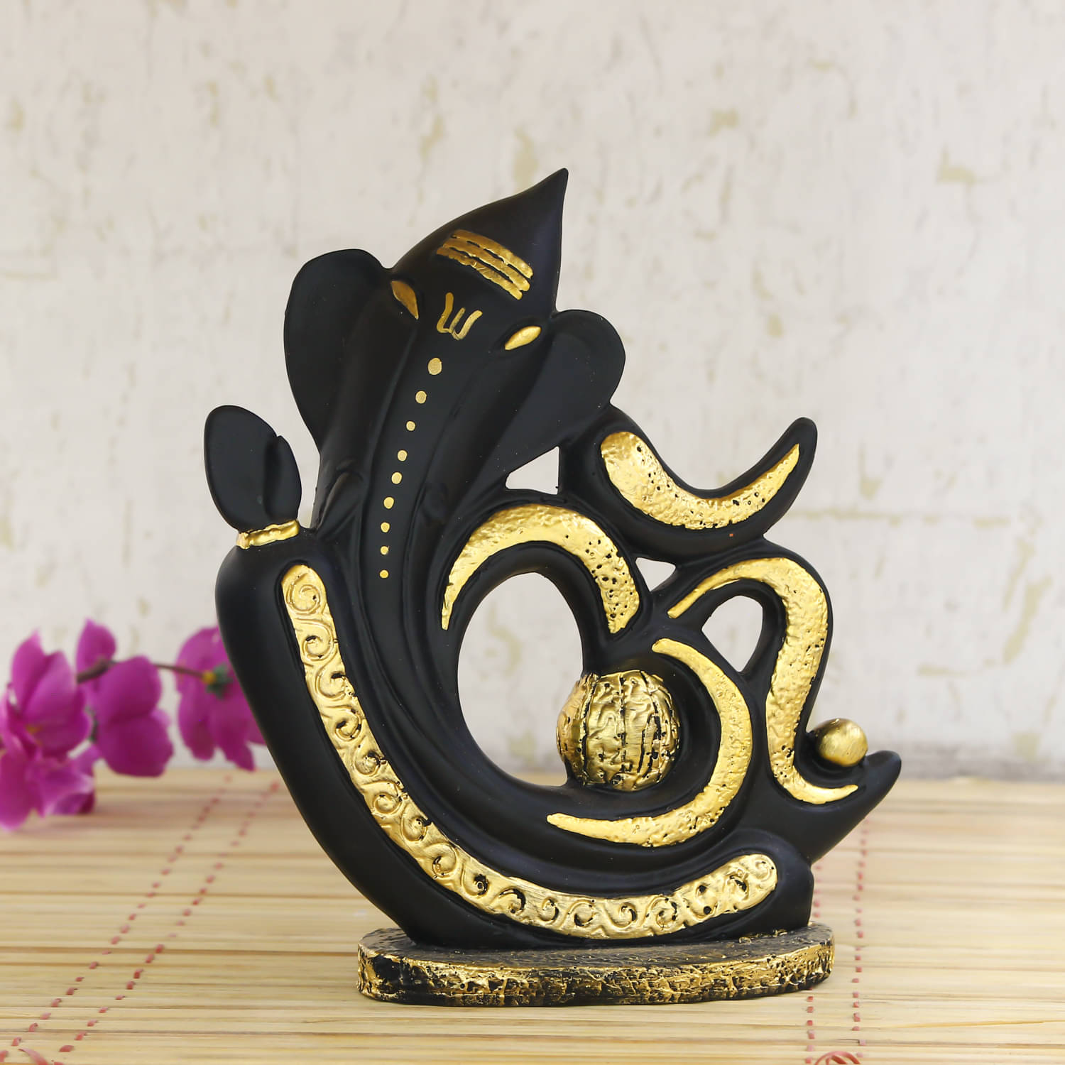 eCraftIndia Showpiece Resin Ganesha Idol 17 x 5 cms Pack of 1     			eCraftIndia Showpiece Resin Ganesha Idol 17 x 5 cms Pack of 1