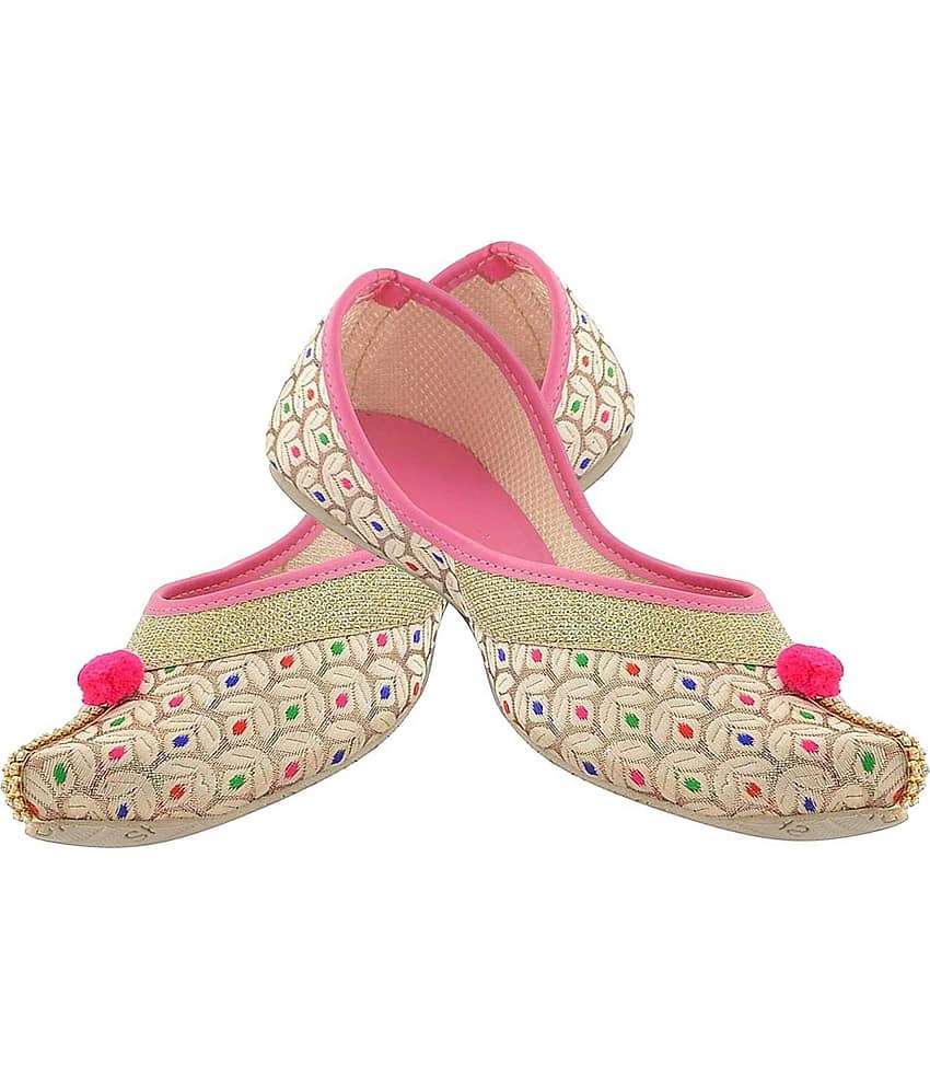 Raj Pink Ethnic Footwear - Ethnic Shoes | Buy online on ZillyBuy