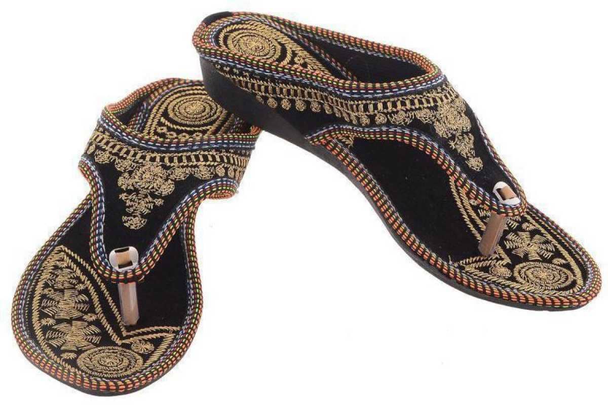 Raj Black Ethnic Footwear - Ethnic Shoes | Buy online on ZillyBuy
