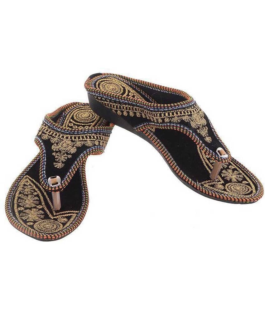 Raj Black Ethnic Footwear - Ethnic Shoes | Buy online on ZillyBuy