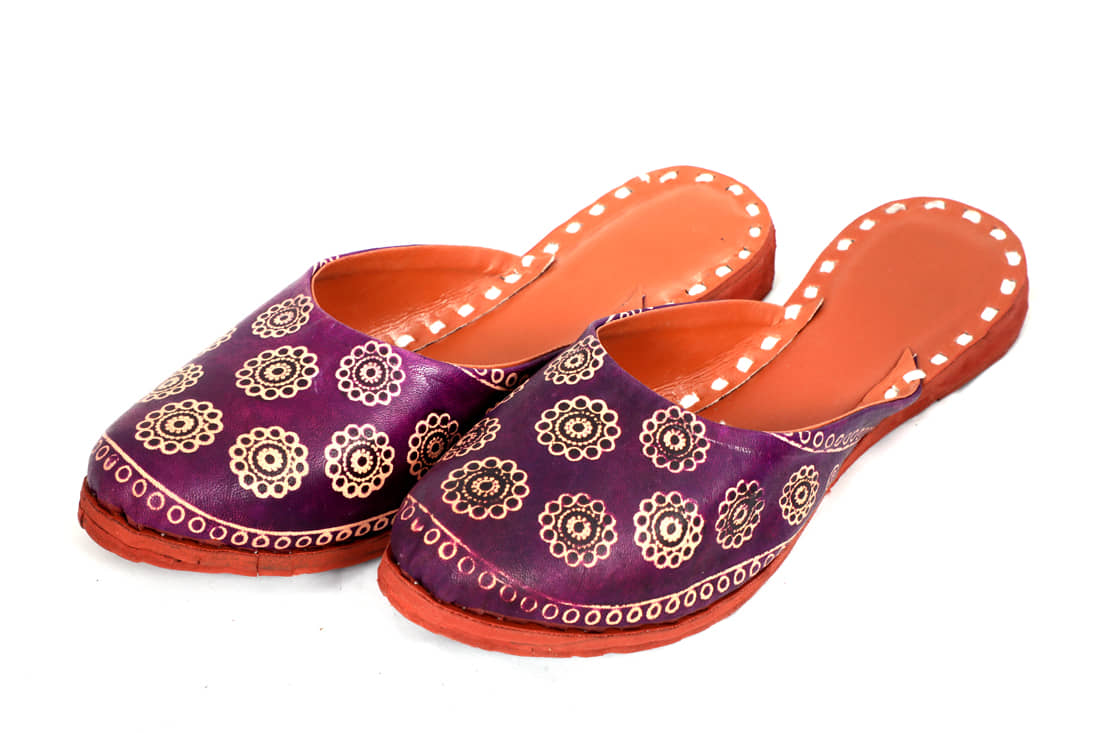 Raj Purple Ethnic Footwear - Ethnic Shoes | Buy online on ZillyBuy