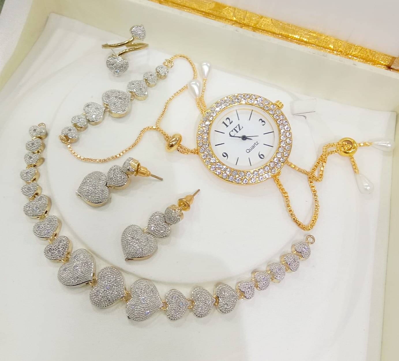 Navya Collections Alloy Golden Contemporary/Fashion Necklace set Combo Choker Navya Collections Alloy Golden Contemporary/Fashion Necklace set Combo Choker
