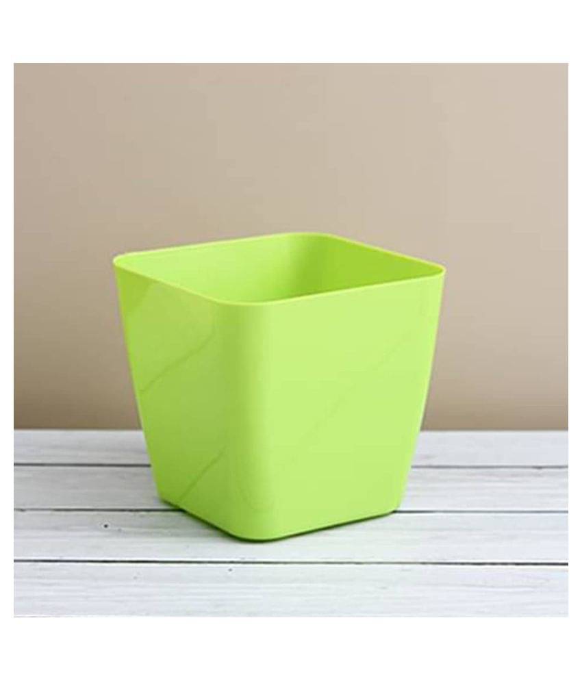     			Fervent Plastic Square Flower pot/ Plant Container/Planter for Indoor/Outdoor Gardening -1 pc (Assorted Color)