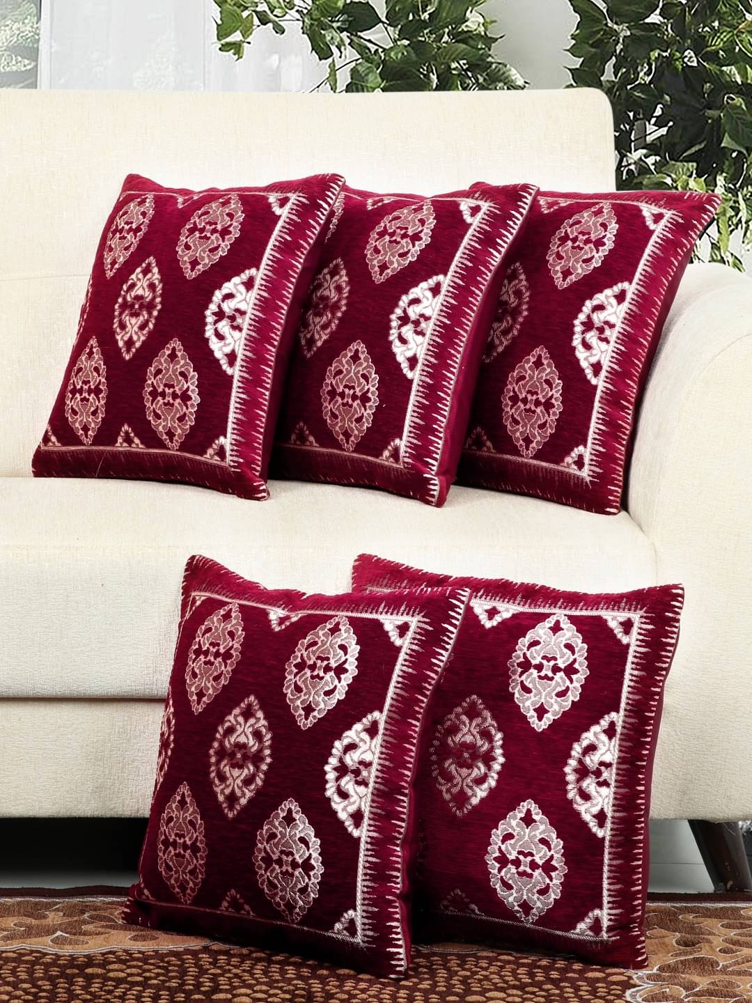 BELLA TRUE Set of 5 Velvet Cushion Covers 40X40 cm (16X16) BELLA TRUE Set of 5 Velvet Cushion Covers 40X40 cm (16X16)