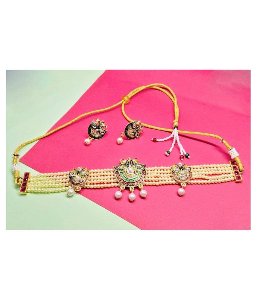     			gilher - Gold Alloy Necklace Set ( Pack of 1 )