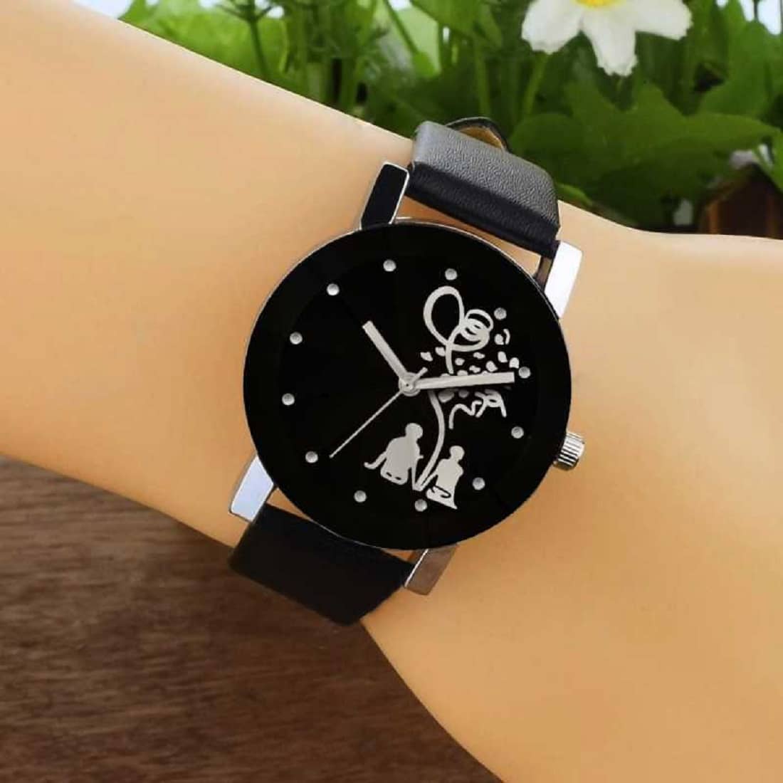DECLASSE - Black Leather Analog Womens Watch
