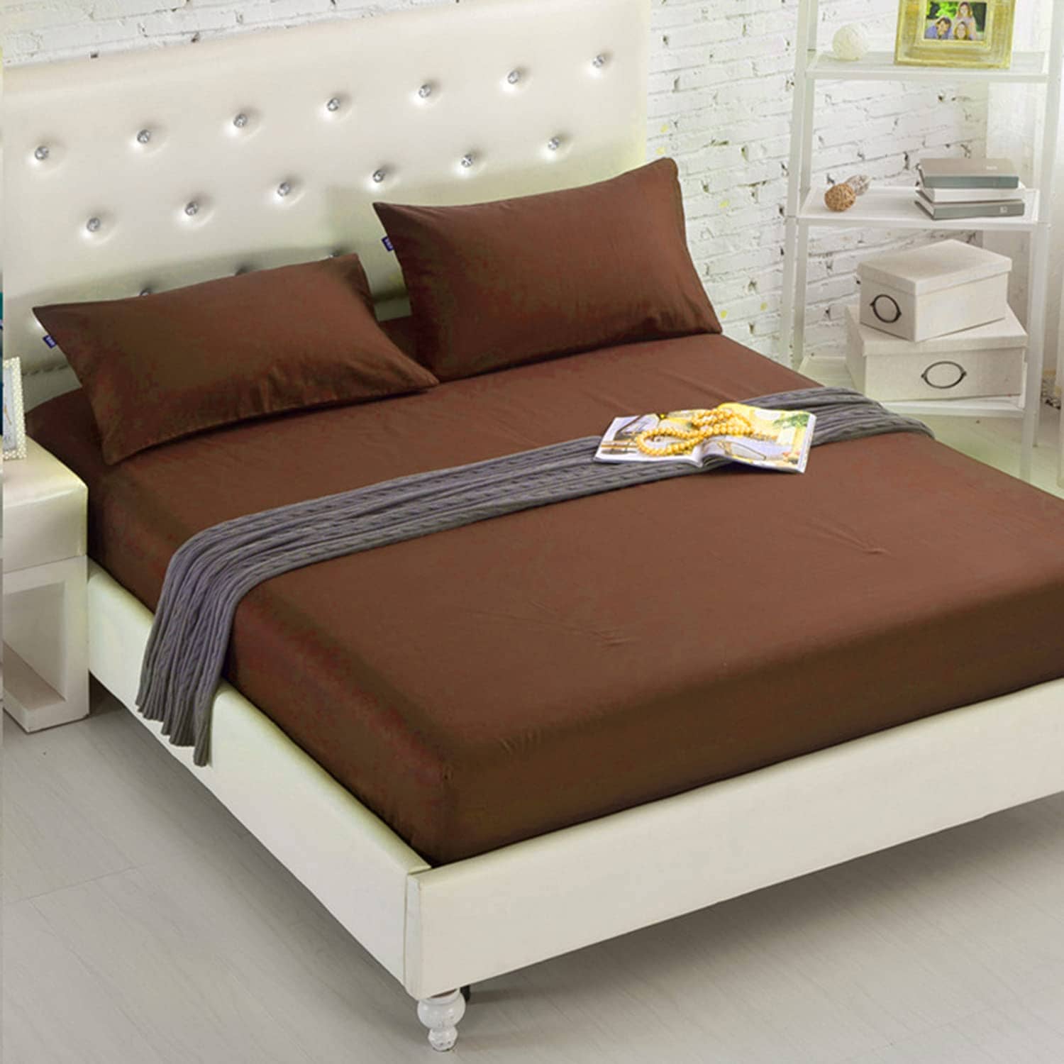House Of Quirk Polyester Double Bedsheet with 2 Pillow Covers ( 200 cm x 150 cm )
