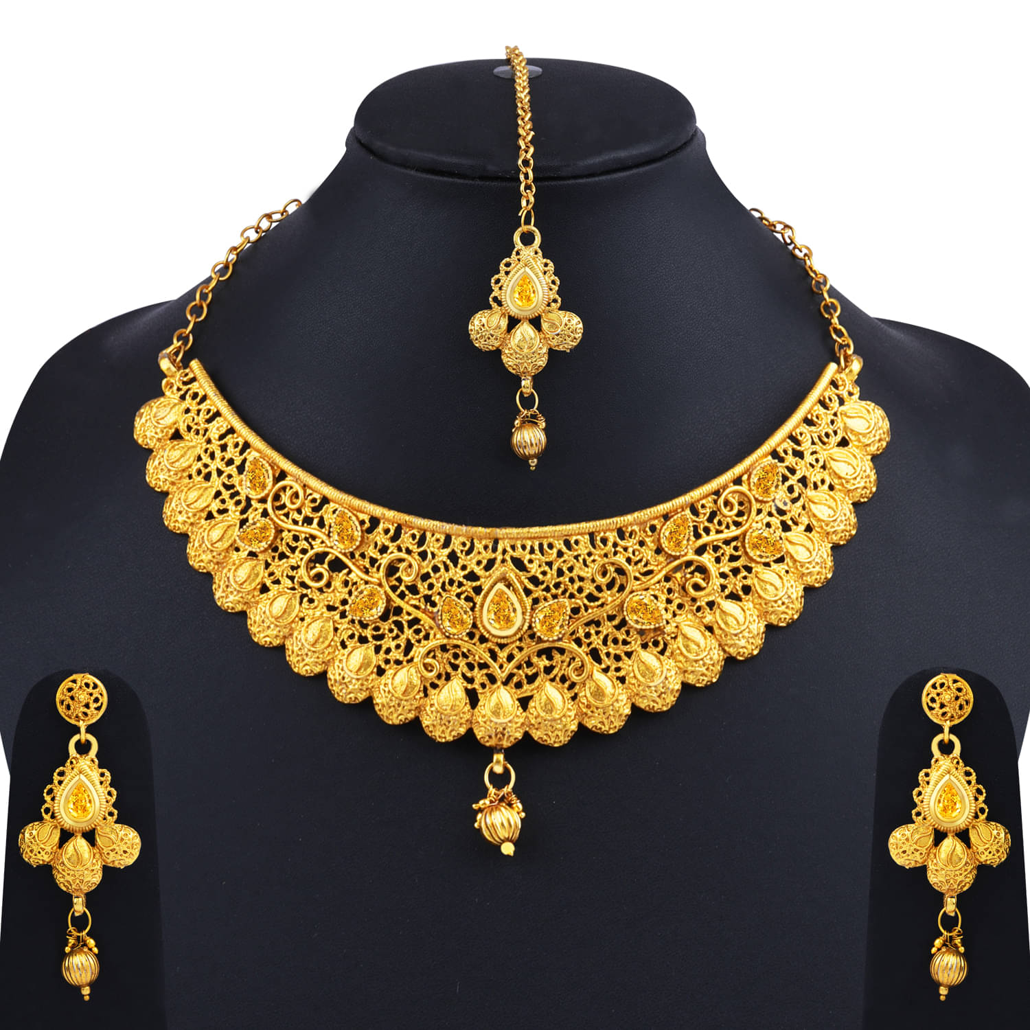     			ShreejiHuf Alloy Golden Traditional Necklaces Set Choker