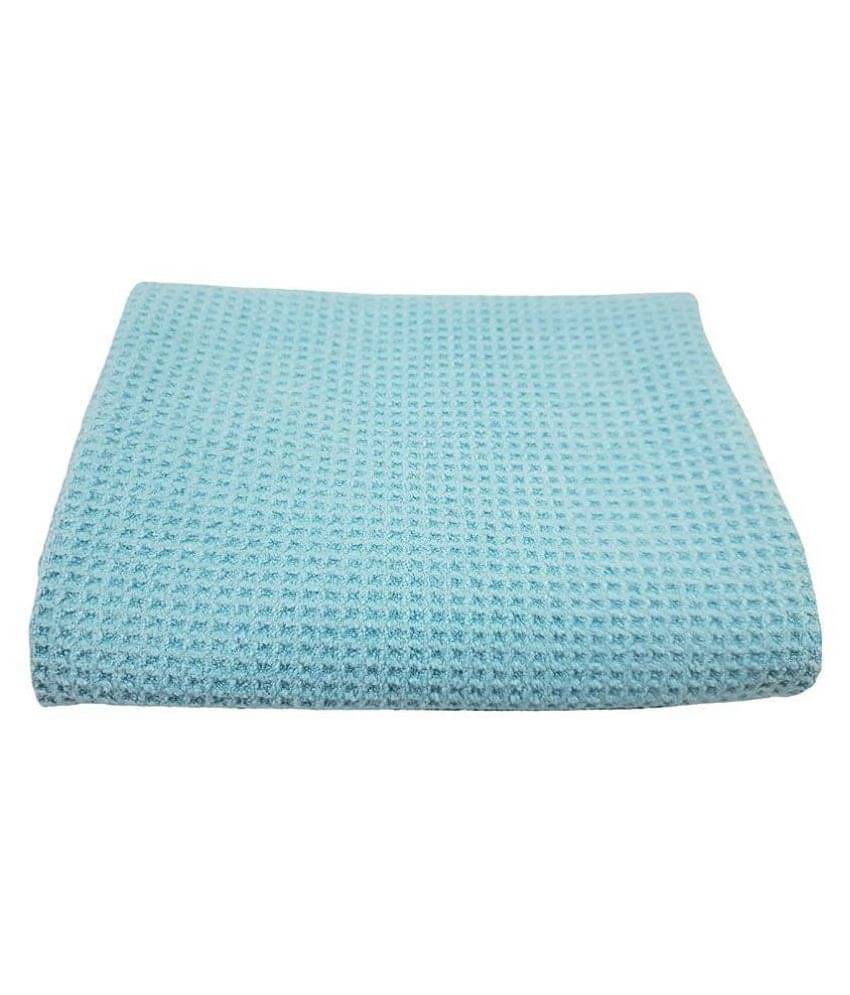     			SOFTSPUN Microfiber Drying Cloth, 60x80 Cms, 1 Piece Waffle Weave Towel Set, 400 GSM, (Sky Blue) Super Absorbent Lint & Streak-Free Cloth Cleans and Polishes for Car Window/Glass Office & Home.