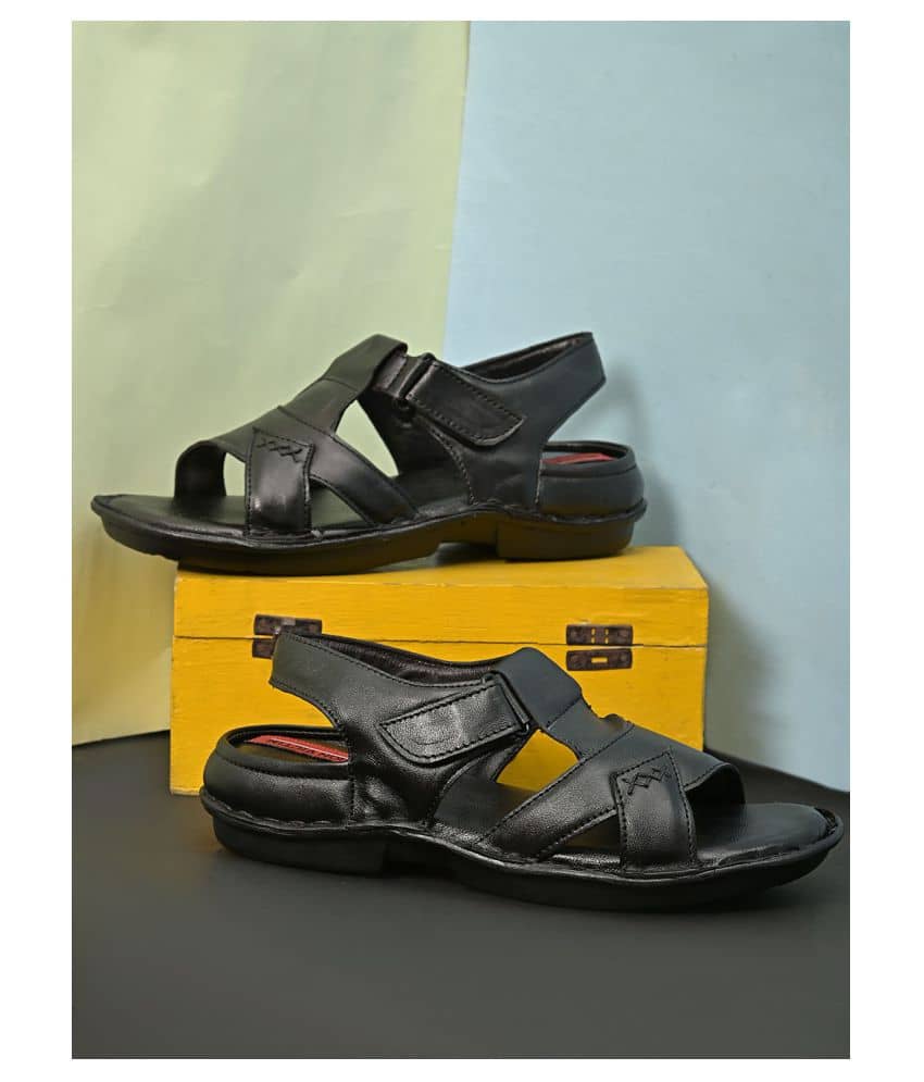 Fashion Victim Black Leather Sandals