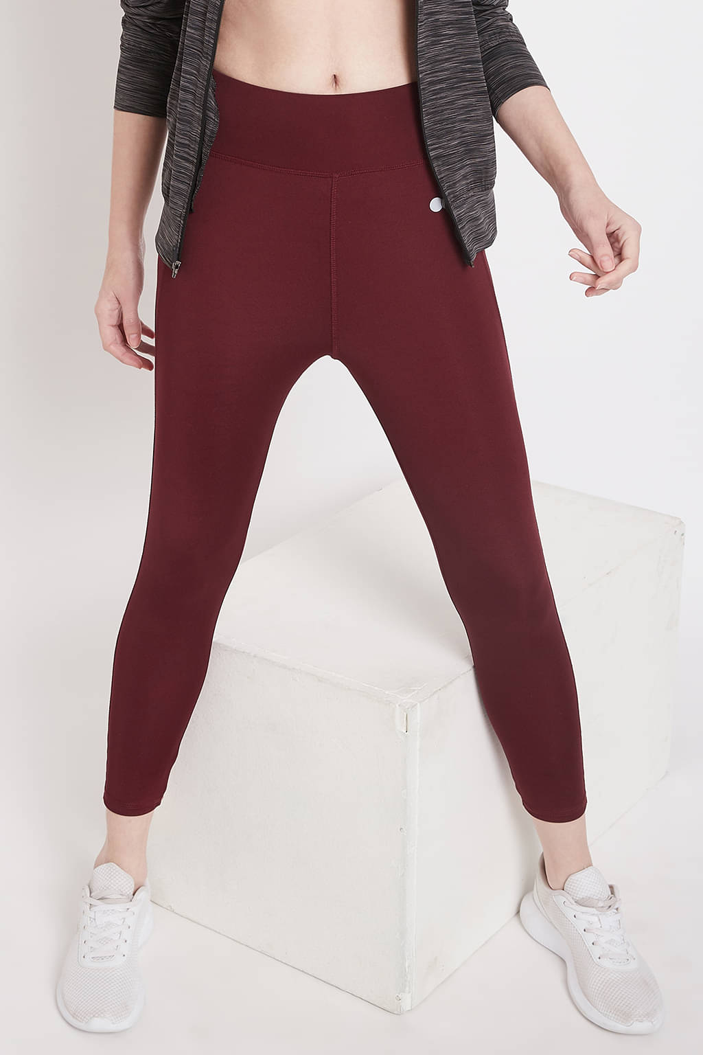    			Clovia Maroon Polyester Solid Tights - Single