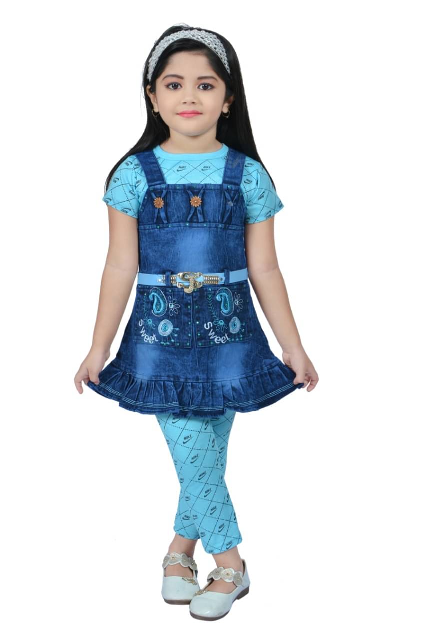 NewCollections Denim Dungarees For Girls ( Pack of 1 , Blue ) NewCollections Denim Dungarees For Girls ( Pack of 1 , Blue )