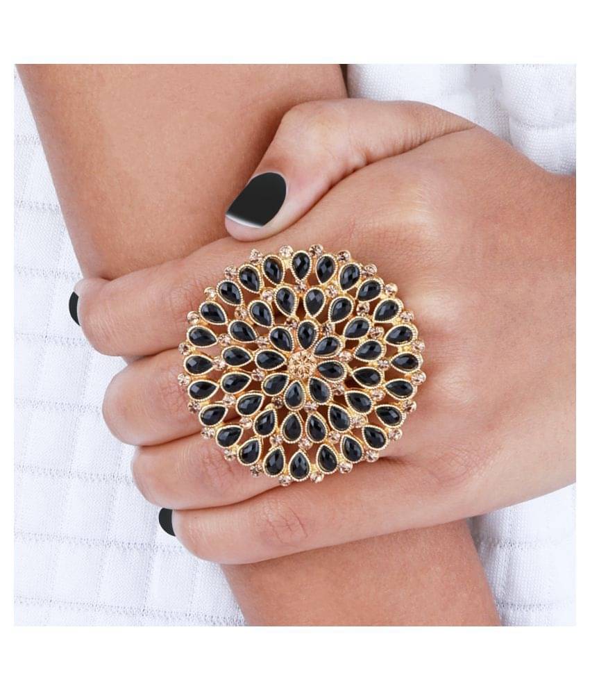 Adjustable Round Gold Tone Stylish Traditional Finger Ring For Women And Girl Adjustable Round Gold Tone Stylish Traditional Finger Ring For Women And Girl