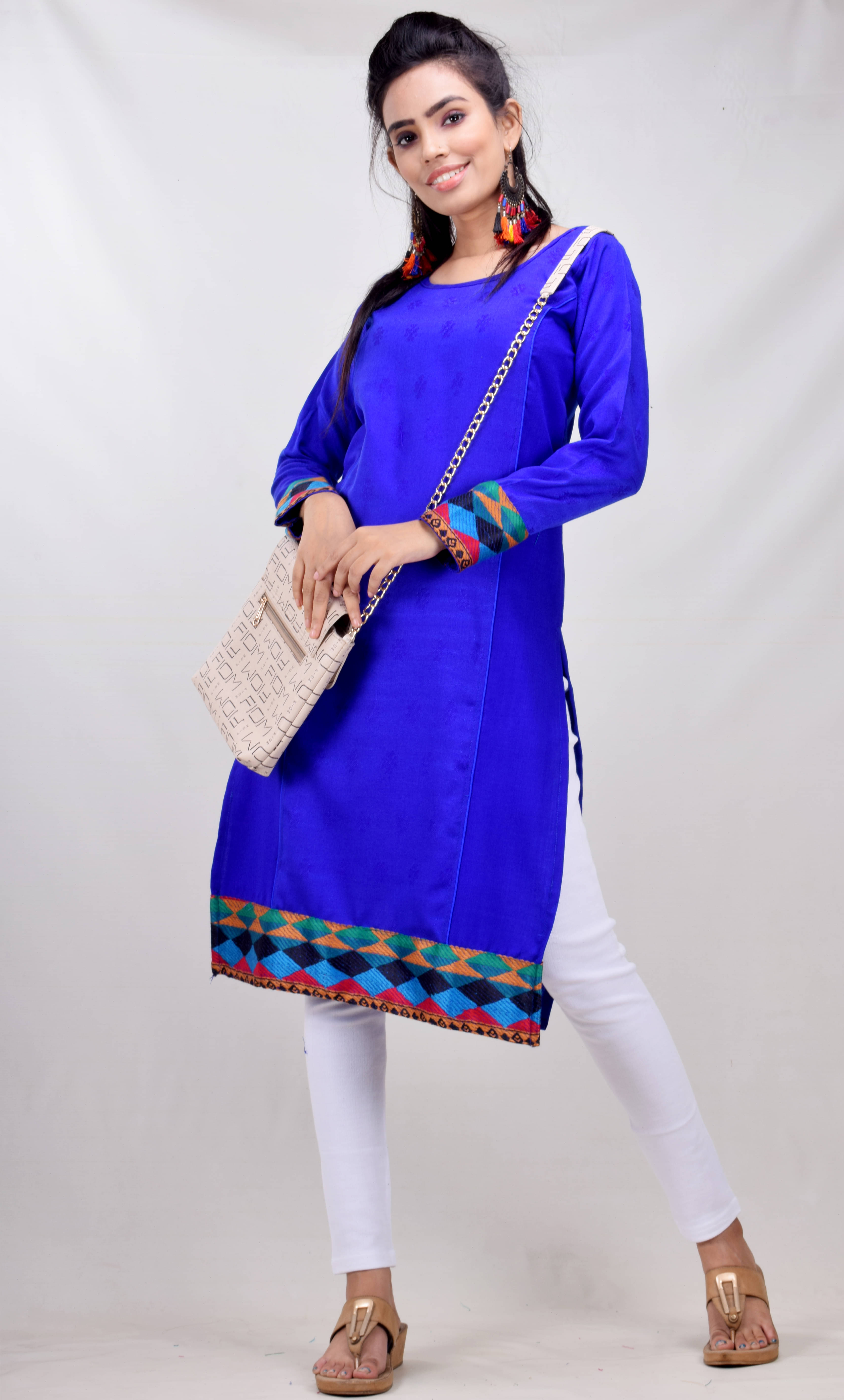     			CLYMAA - Blue Cotton Women's Straight Kurti
