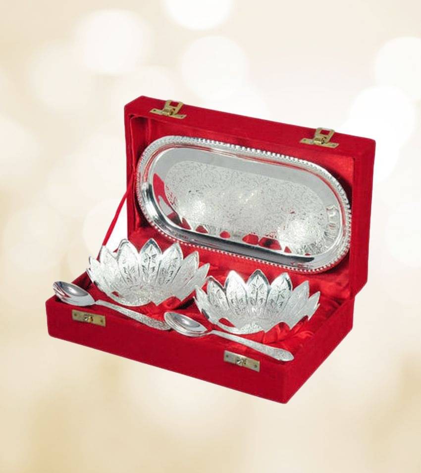     			Urban hemlet German Silver Plated Gift Set - Pack of 1