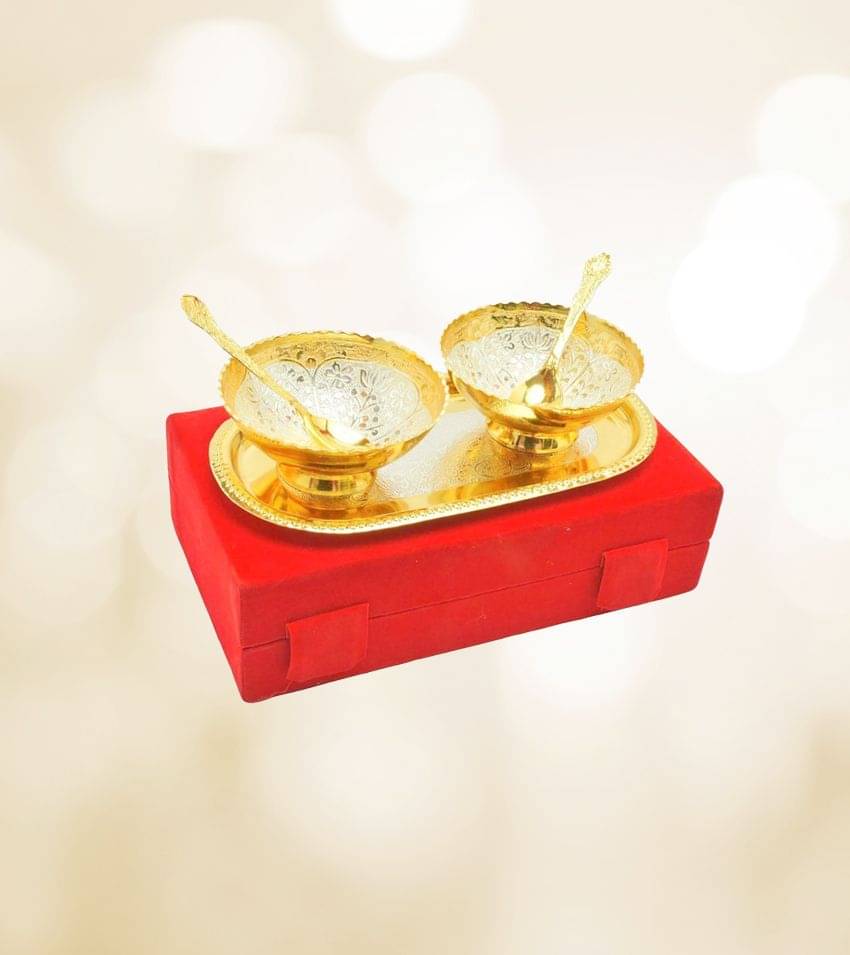     			Urban hemlet German Gold/Silver Plated Gift Set - Pack of 1