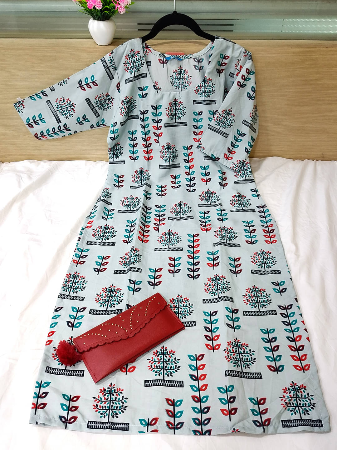     			Ethnic Basket Pack of 1 Crepe Printed Straight Women's Kurti - ( Grey )