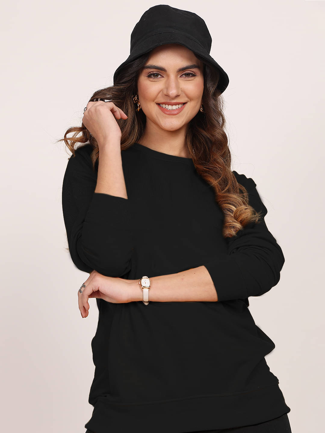     			Leotude Fleece Women's Non Hooded Sweatshirt ( Black )