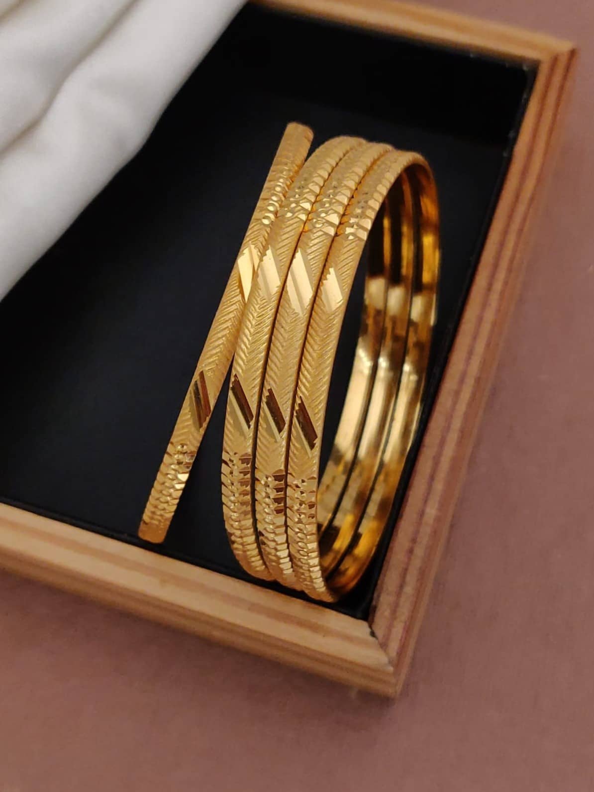 Shivay Fashion Gold Bangle Set ( Pack of 2 ) - Bangles & Bracelets | Buy online on ZillyBuy